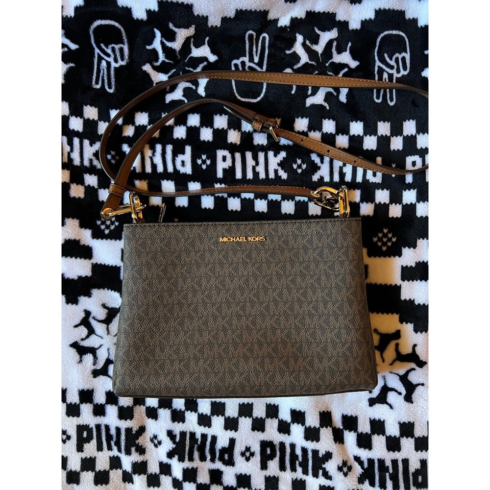 Michael Kors Tricia crossbody